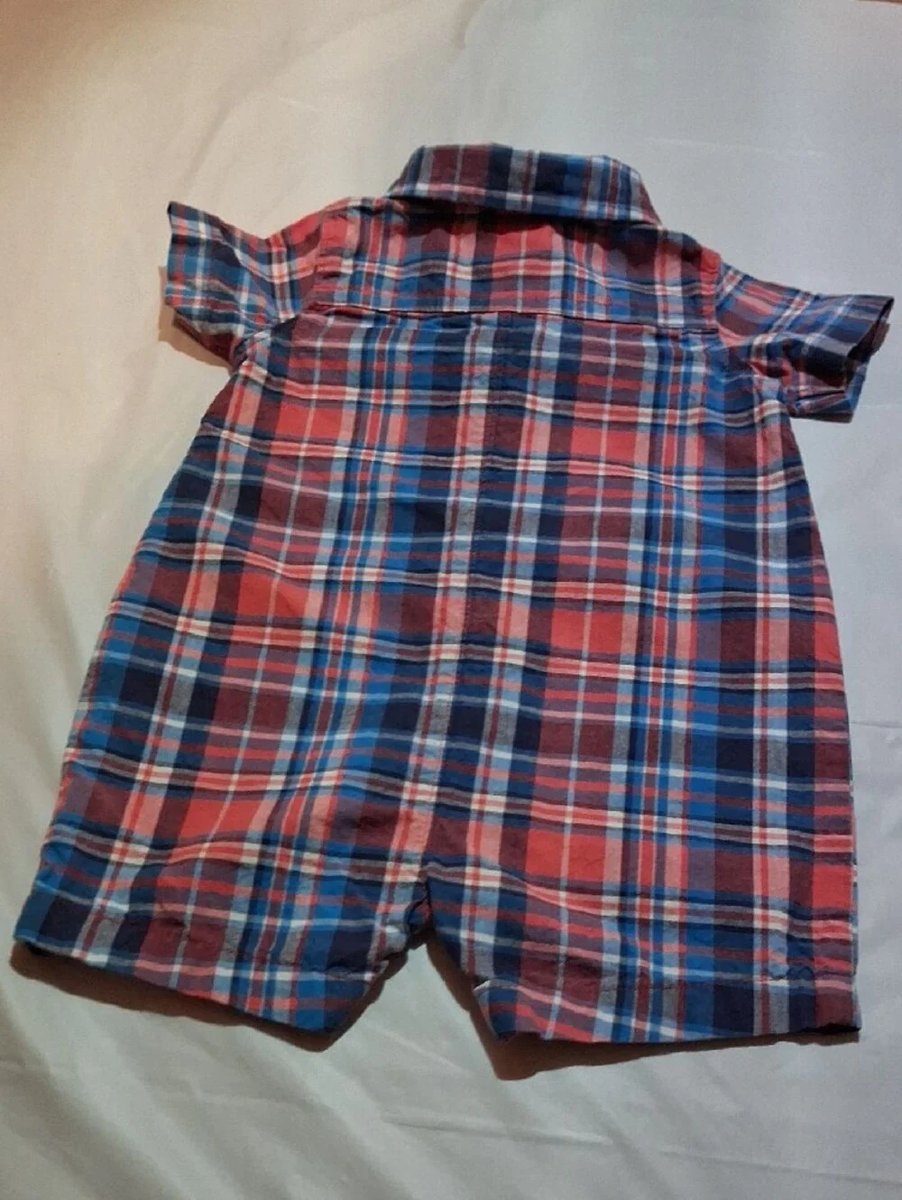 ✨Carter's Baby Boy Plaid Romper 6M Red Blue Short Sleeve Button-Front One-Piece✨